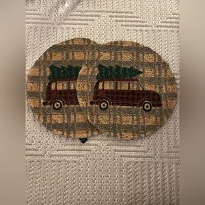 Balsam & Fir Trading Co. - 2 Christmas Xmas Circle Placemats
